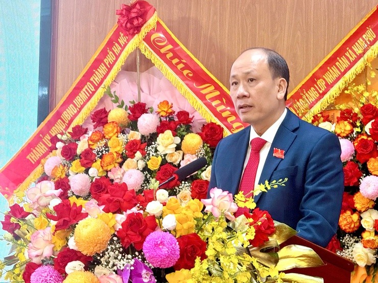 Đồng chí Vũ Anh Tú - Bí thư Đảng ủy, Chủ tịch HĐND xã phát biểu tại Đại hội