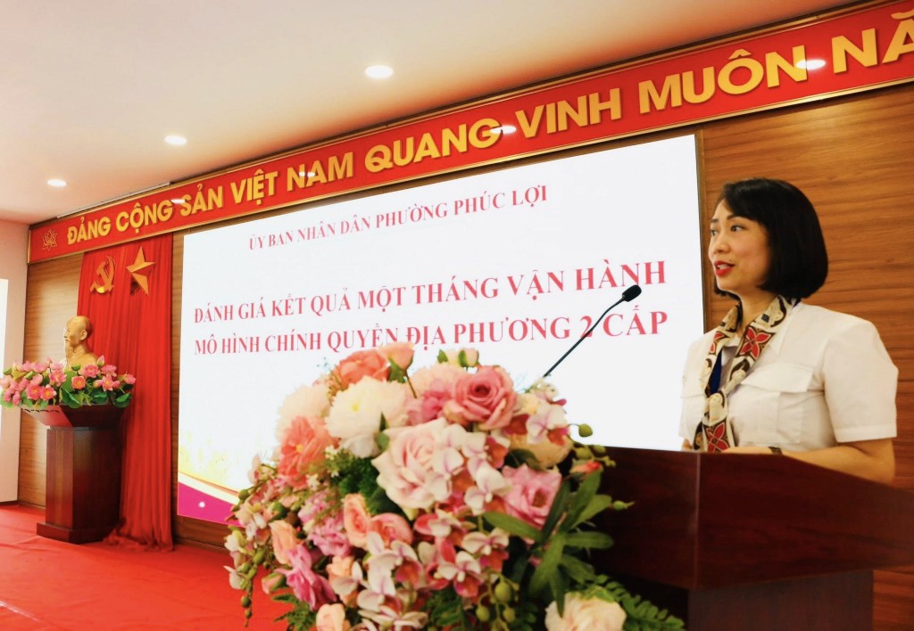 Đ/c Nguyễn Thị Thanh Hằng - PBT, Chủ tịch UBND phường quán triệt triển khai các nhiệm vụ