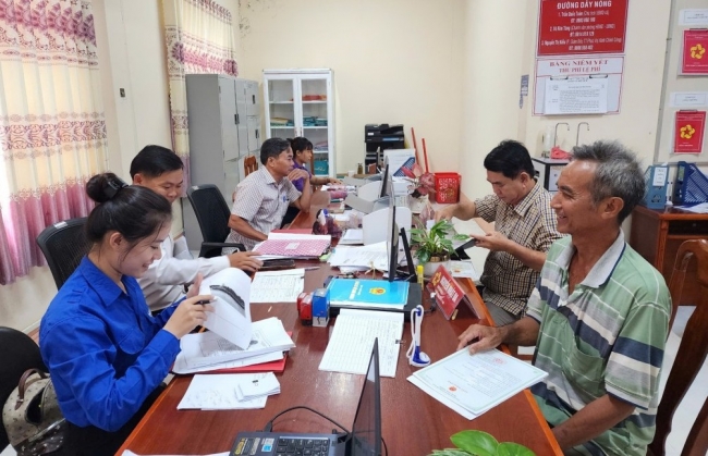 Cà Mau triển khai "một cửa phi địa giới" từ ngày 15/8