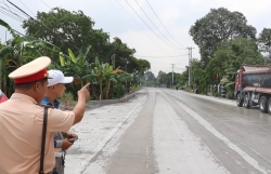 TP Hồ Chí Minh: CSGT đẩy mạnh giám sát, xử lý vi phạm