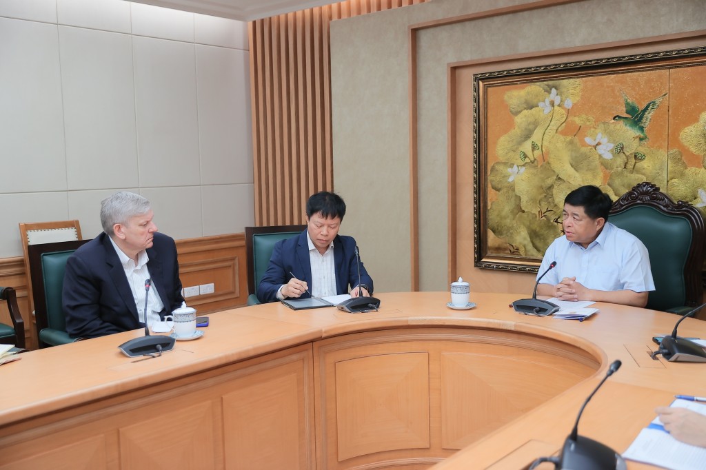 Phó Thủ tướng Chính phủ Nguyễn Chí Dũng Phó Thủ tướng đánh giá cao vai trò của PPI trong thúc đẩy, xử lý các thách thức của quan hệ 2 nước thông qua các nghiên cứu, báo cáo, kiến nghị chính sách đối với chính quyền Hoa Kỳ - Ảnh: VGP/Thu Sa