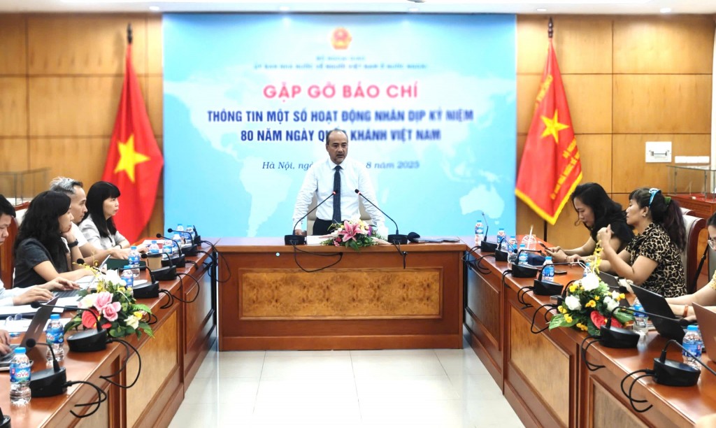 Tổ chức nhiều hoạt động cho kiều bào nhân dịp kỷ niệm Quốc khánh 2/9