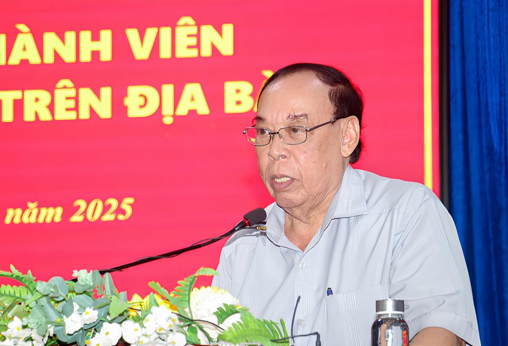 Cà Mau: Họp mặt cán bộ hưu, góp ý văn kiện Đại hội Đảng