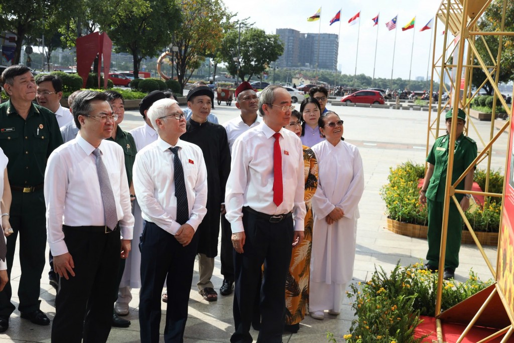 Triển lãm 