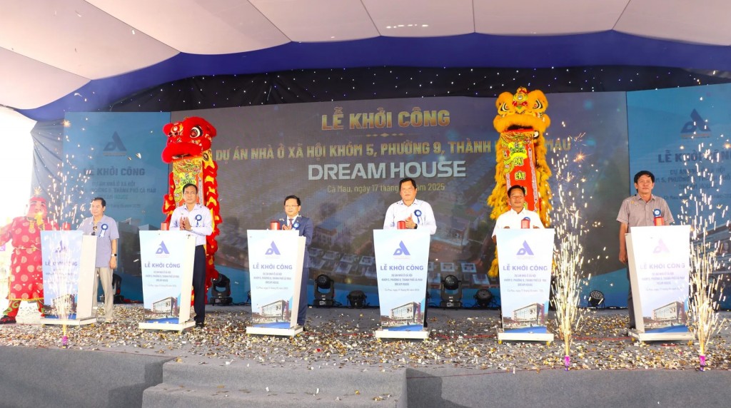  UBND tỉnh Cà Mau khởi công dự án nhà ở xã hội với quy mô gần 1.000 căn nhà liền kề 