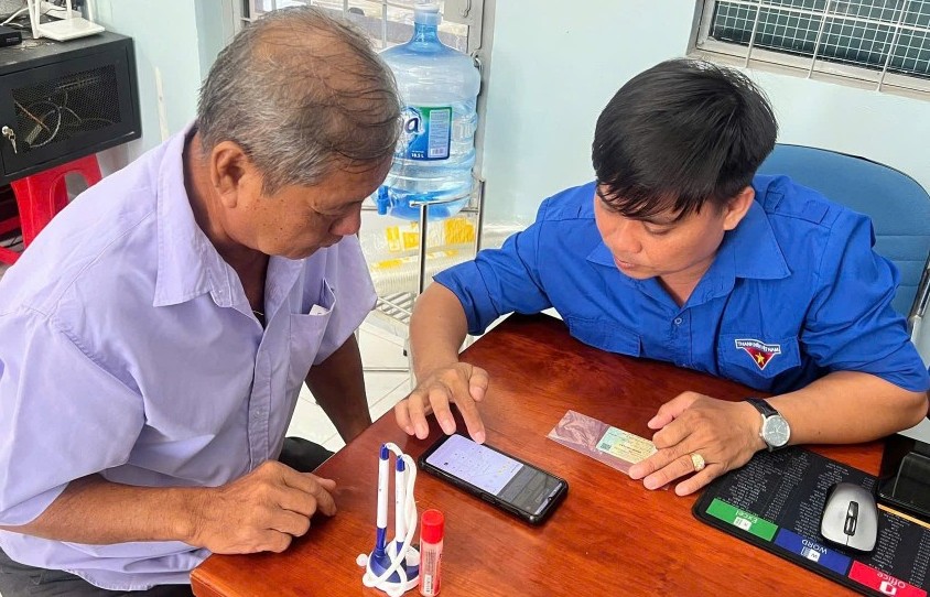 Tây Ninh phát động thi đua “Đổi mới sáng tạo và chuyển đổi số”