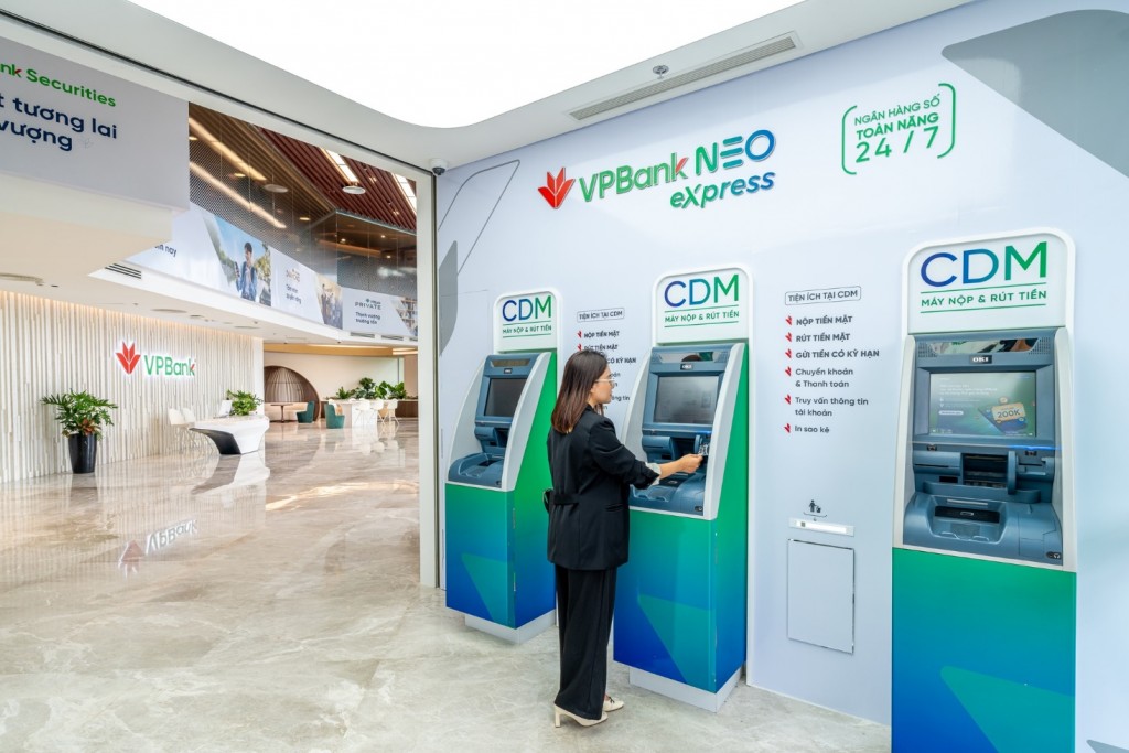 VPBank Flagship Hà Nội: Không gian giao dịch đẳng cấp, trải nghiệm vượt trội