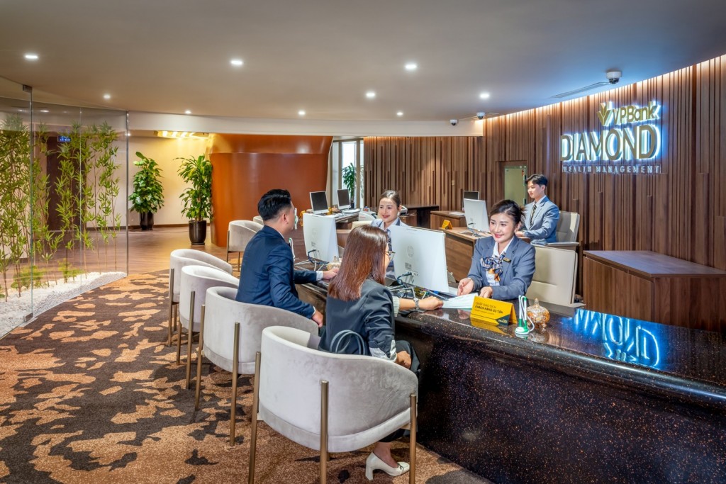 VPBank Flagship Hà Nội: Không gian giao dịch đẳng cấp, trải nghiệm vượt trội