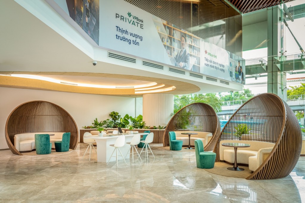 VPBank Flagship Hà Nội: Không gian giao dịch đẳng cấp, trải nghiệm vượt trội