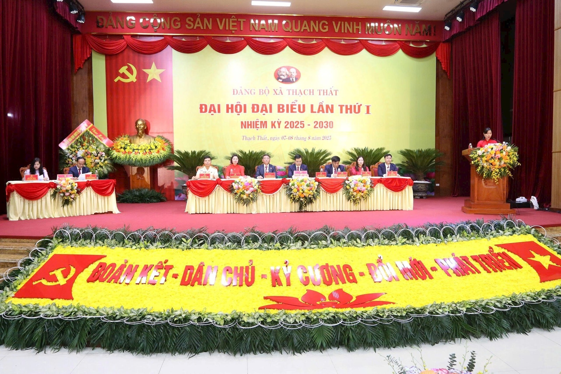 Tập trung nguồn lực xây dựng xã Thạch Thất văn minh, hiện đại
