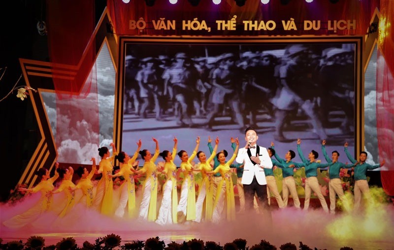 Trang trọng, hài hòa, thể hiện truyền thống lịch sử, đặc trưng văn hóa