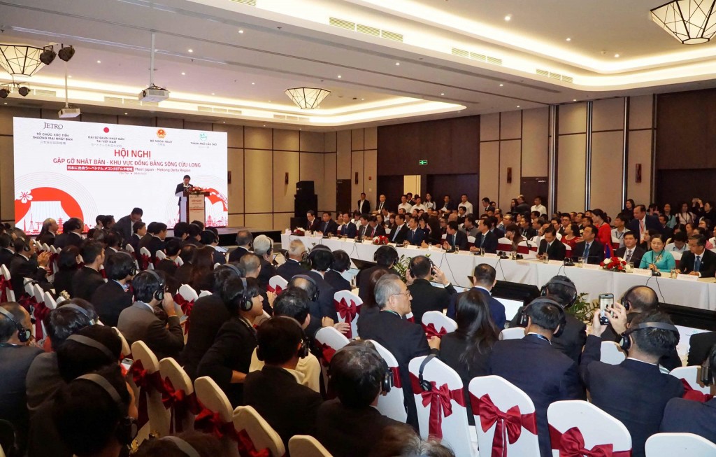 Quang cảnh hội nghị chiều ngày 8/8