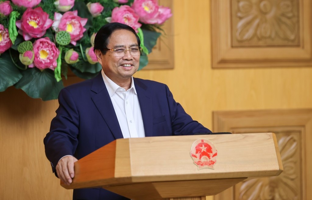 Thúc đẩy các phong trào thi đua nước rút và làm tốt công tác khen thưởng nhân dịp các sự kiện trọng đại
