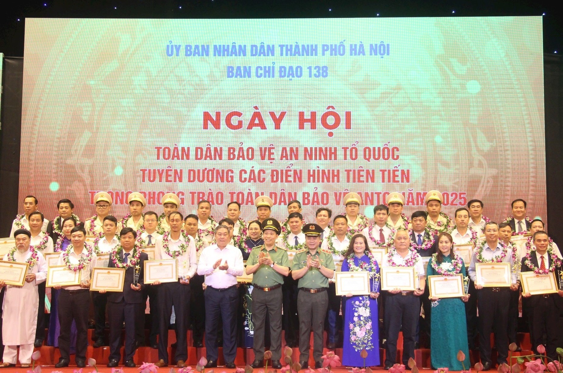 Quyết liệt phòng chống tội phạm, giữ gìn trật tự an toàn xã hội