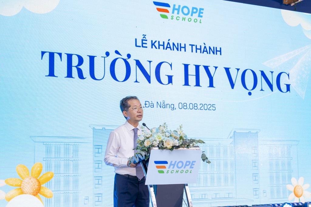 Bí thư Thành ủy Đà Nẵng Nguyễn Văn Quảng phát biểu tại chương trình.