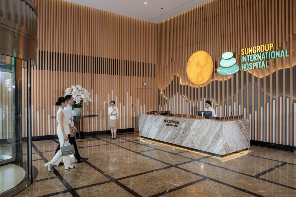Sun Group mở rộng hệ sinh thái dịch vụ y tế, hợp tác chuyên môn cùng Bệnh viện Bạch Mai