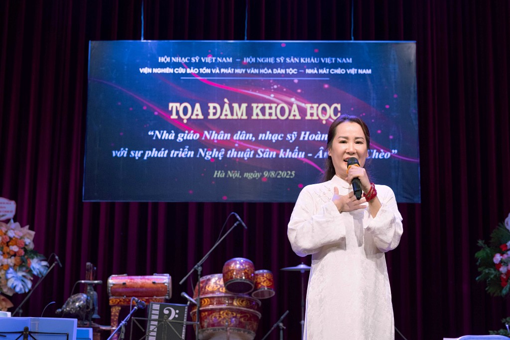 Nhạc sĩ Giáng Son, con gái của NSND.NS Hoàng Kiều  chia sẻ những kỉ niệm về người cha của mình
