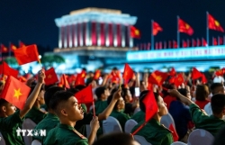 Đặc sắc chương trình chính luận nghệ thuật "Dưới cờ vinh quang"