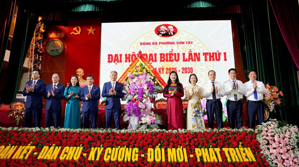 Phát huy sức mạnh đoàn kết, phát triển đô thị di sản Sơn Tây