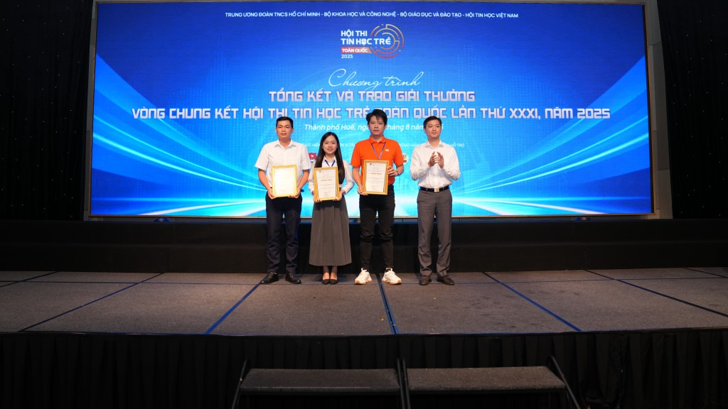 Thành đoàn Hà Nội giành giải Nhất Hội thi Tin học trẻ toàn quốc