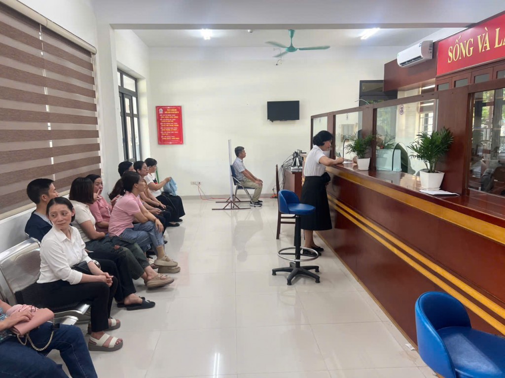 Triển khai cấp đổi thẻ Đảng viên theo quy định mới