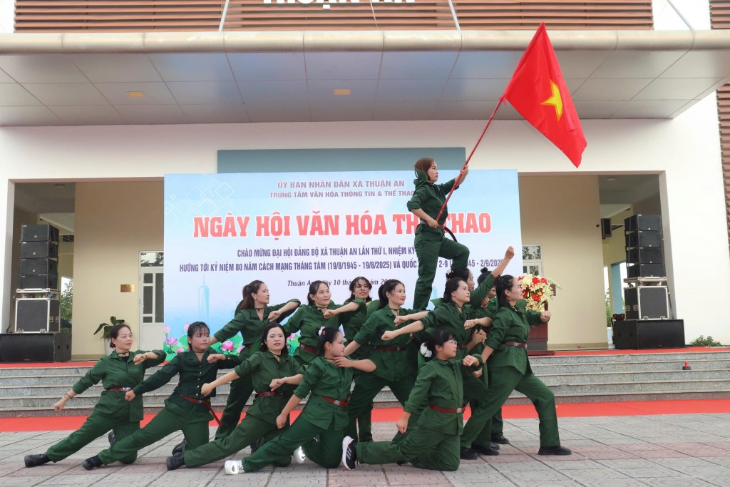 Sôi nổi Ngày hội văn hóa - thể thao xã Thuận An