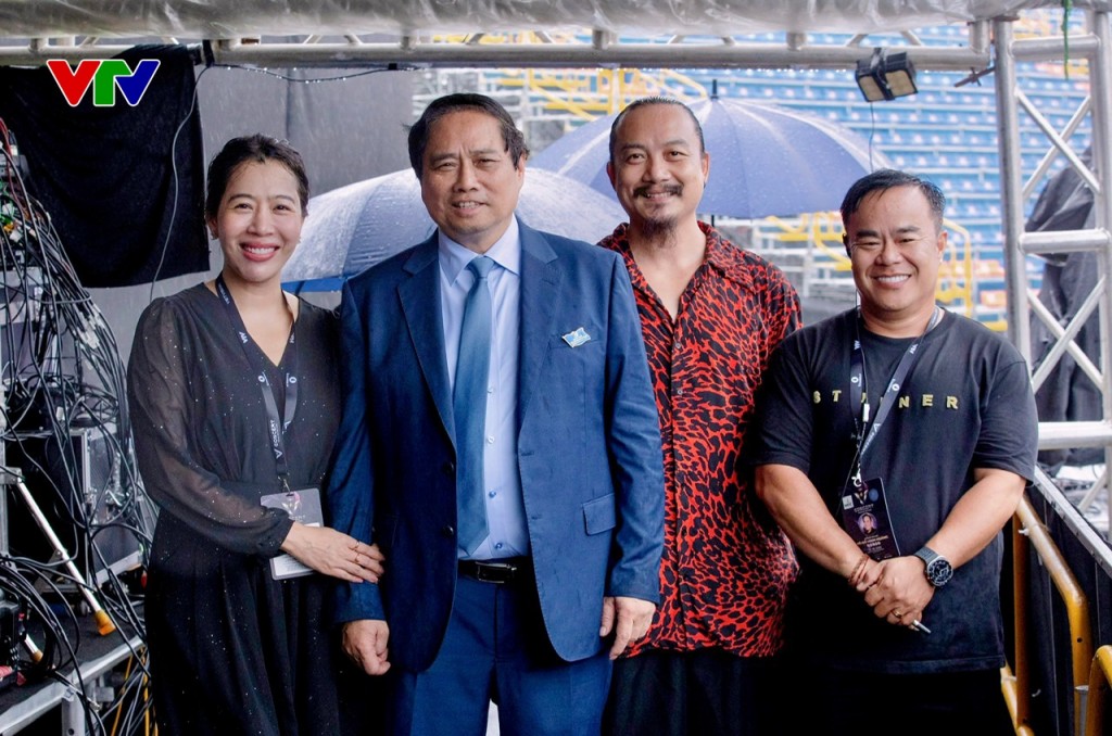 Thủ tướng Phạm Minh Chính động viên ê kíp thực hiện V Fest