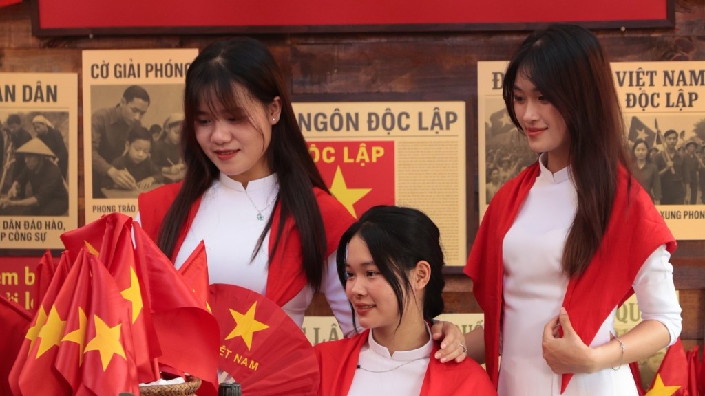Hà Nội rực rỡ sắc màu “80 năm – Tự hào Việt Nam”