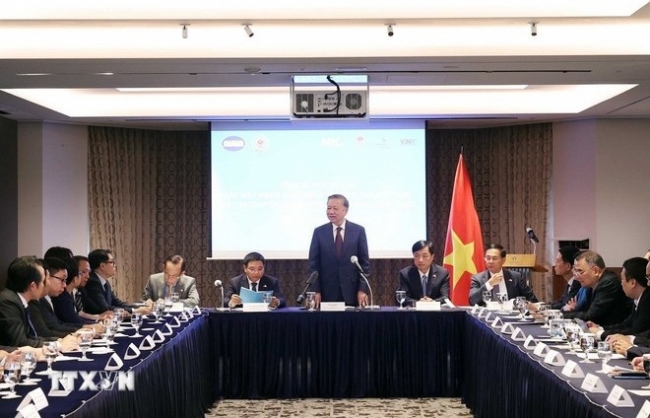 Một trong những yếu tố quyết định sự thành công chính là nguồn nhân lực chất lượng cao
