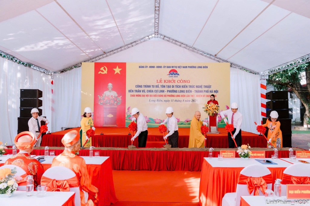 Khởi công Dự án tu bổ, tôn tạo di tích đền Trấn Vũ