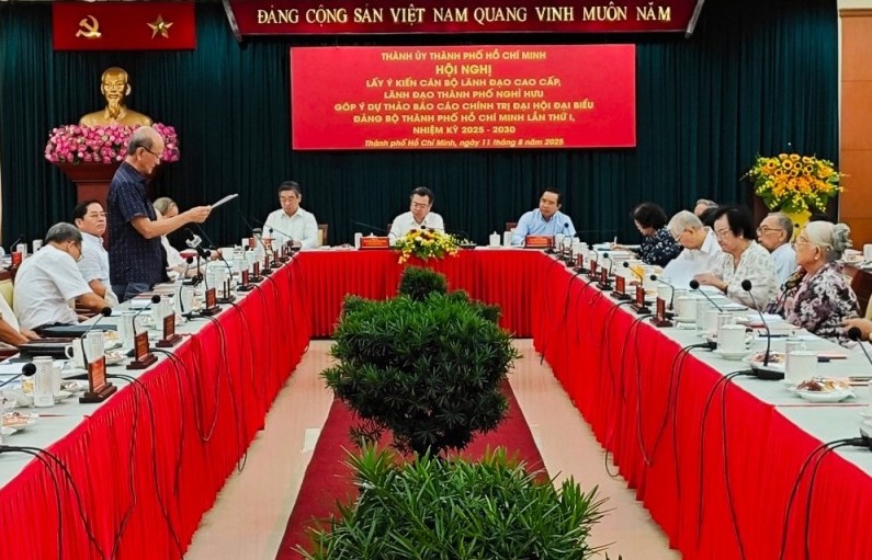 Thành ủy TP Hồ Chí Minh ghi nhận ý kiến của lãnh đạo cao cấp nghỉ hưu về đại hội