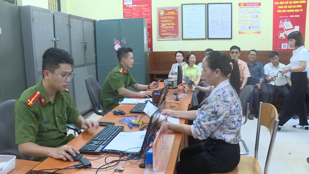 Vân Đình: Nâng cao hiệu quả quản lý đảng viên bằng công nghệ