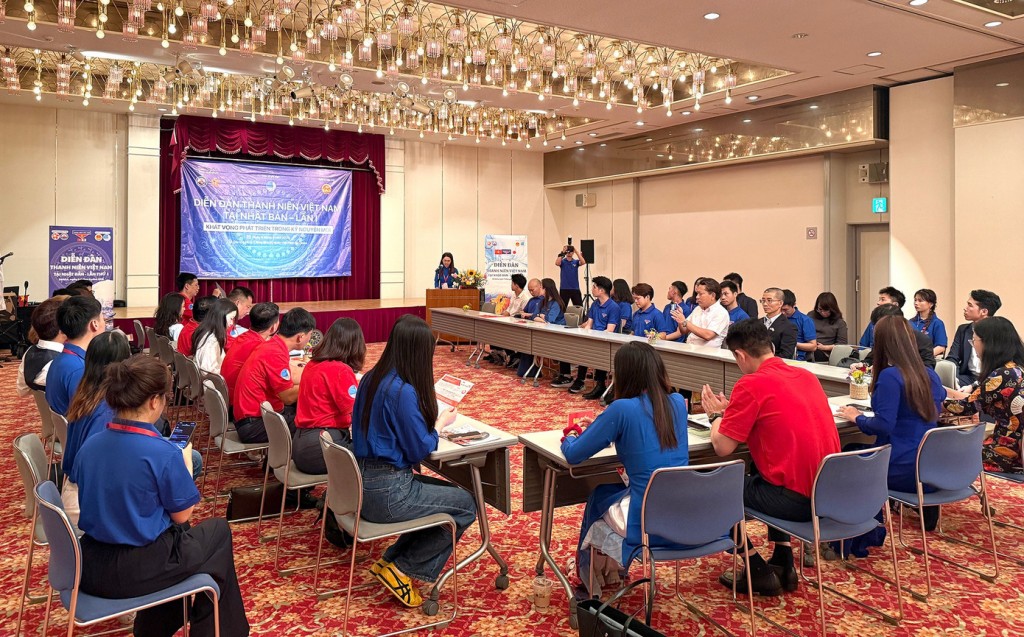 Các đại biểu tham dự Diễn đàn Thanh niên Việt Nam tại Nhật Bản.