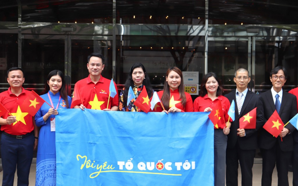 “Tôi yêu Tổ quốc tôi” vang ở Nhật, hòa nhịp trái tim tuổi trẻ