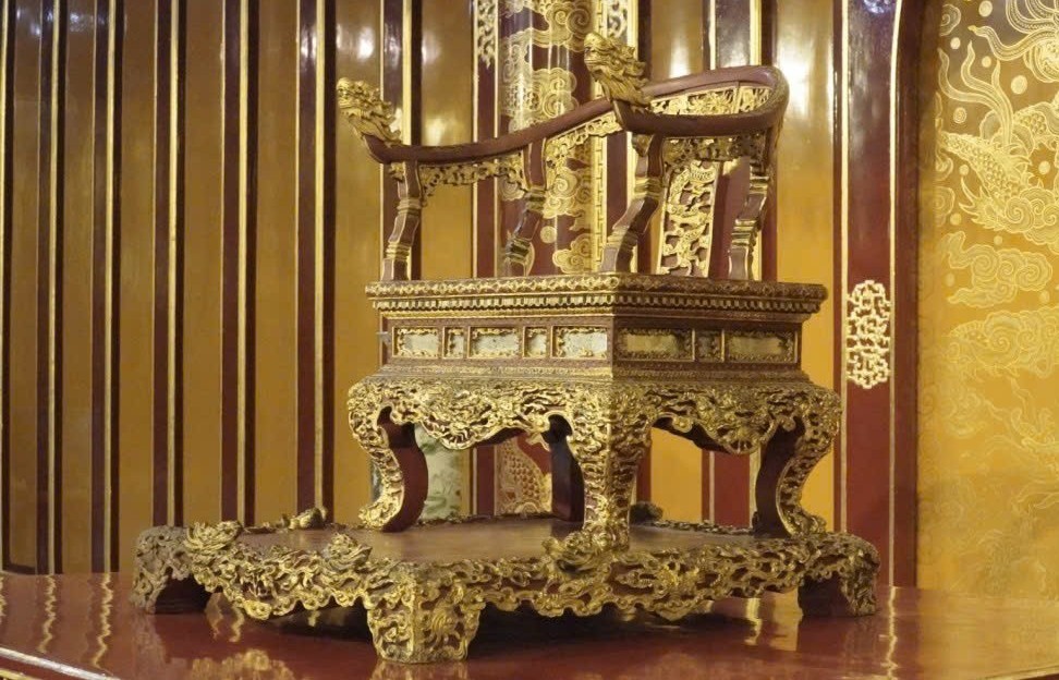 TP Huế:  Phục chế bảo vật quốc gia ngai vua triều Nguyễn