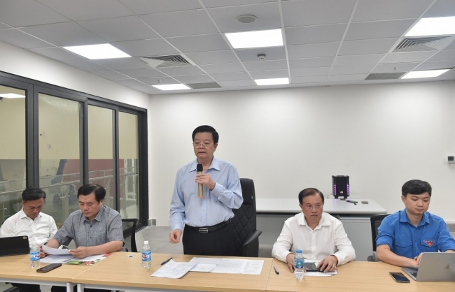 Tháo gỡ khó khăn trực tiếp tại công trường cho Triển lãm 80 năm Quốc khánh
