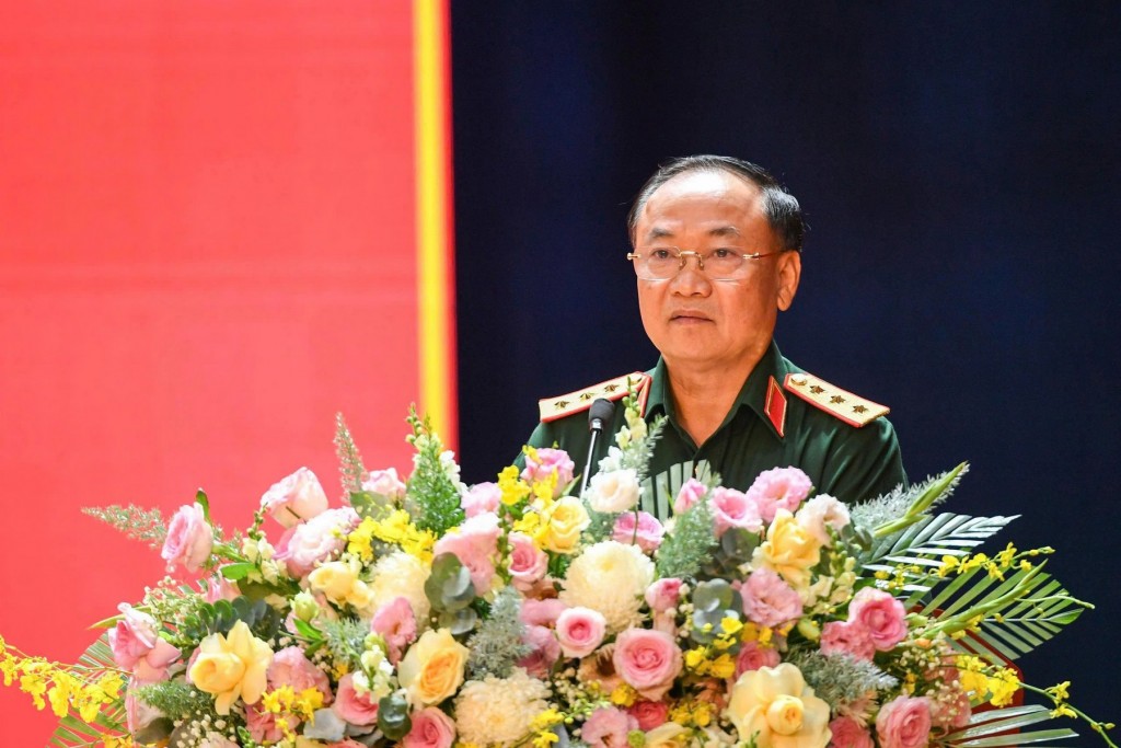 Thượng tướng Thái Đại Ngọc, Ủy viên Ban Chấp hành Trung ương Đảng, Ủy viên Quân ủy Trung ương, Phó Tổng Tham mưu trưởng Quân đội nhân dân Việt Nam, Trưởng Ban Chỉ đạo Bộ Quốc phòng về chống khai thác IUU phát biểu tại buổi lễ (ảnh: Như Ngọc)