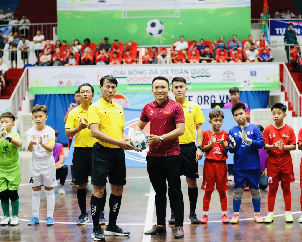 Khai mạc giải bóng đá U9 Toàn quốc Toyota Cup 2025 Khai mạc giải bóng đá U9 Toàn quốc Toyota Cup 2025