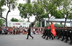 Tạo dựng “lá chắn tinh thần”, "phủ xanh" các giá trị tích cực