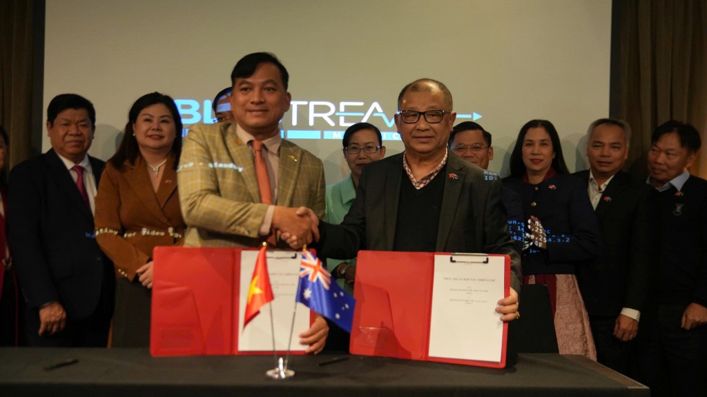 Hội Doanh nhân trẻ tỉnh Tây Ninh và Hội Doanh nhân tại Australia (VBAA) ký kết biên bản hợp tác