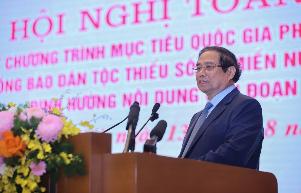 Đổi mới tư duy, cách nghĩ, cách làm, đẩy mạnh phân cấp, phân quyền