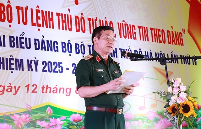 Tưng bừng dạ hội tuổi trẻ LLVT Thủ đô vững tin theo Đảng