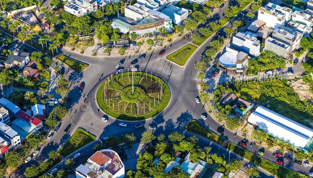 Nhà đầu tư Hà Nội, TP HCM đổ xô “săn” quỹ đất vàng ven sông tại Đà Nẵng