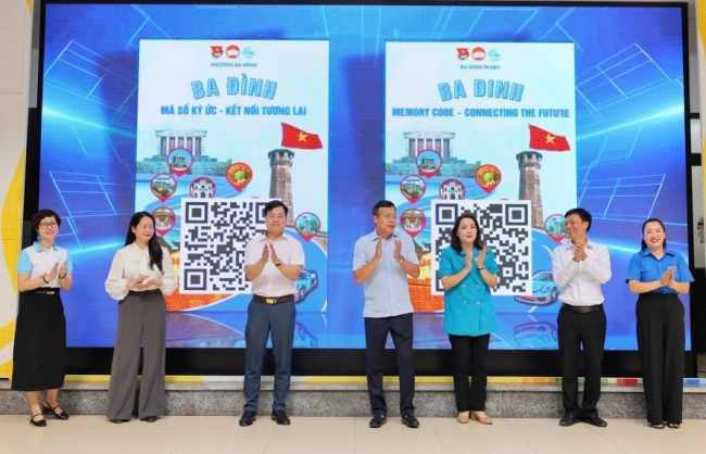 Ra mắt sổ tay du lịch điện tử chào mừng 80 năm Quốc khánh