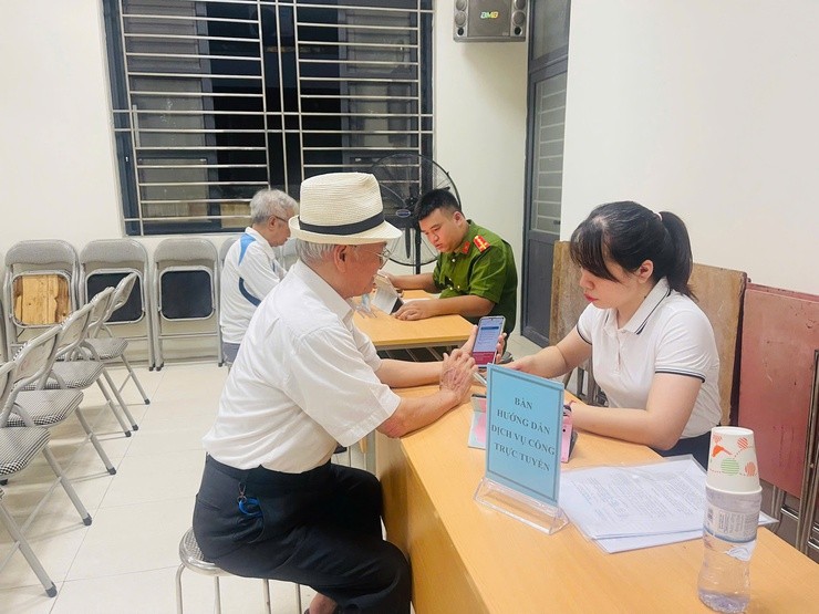 Hành trình lan tỏa kỹ năng số đến từng người dân