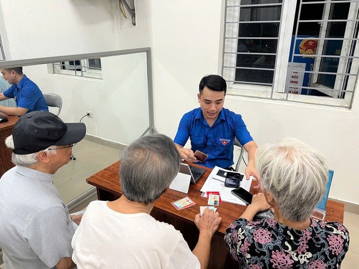 Hành trình lan tỏa kỹ năng số đến từng người dân