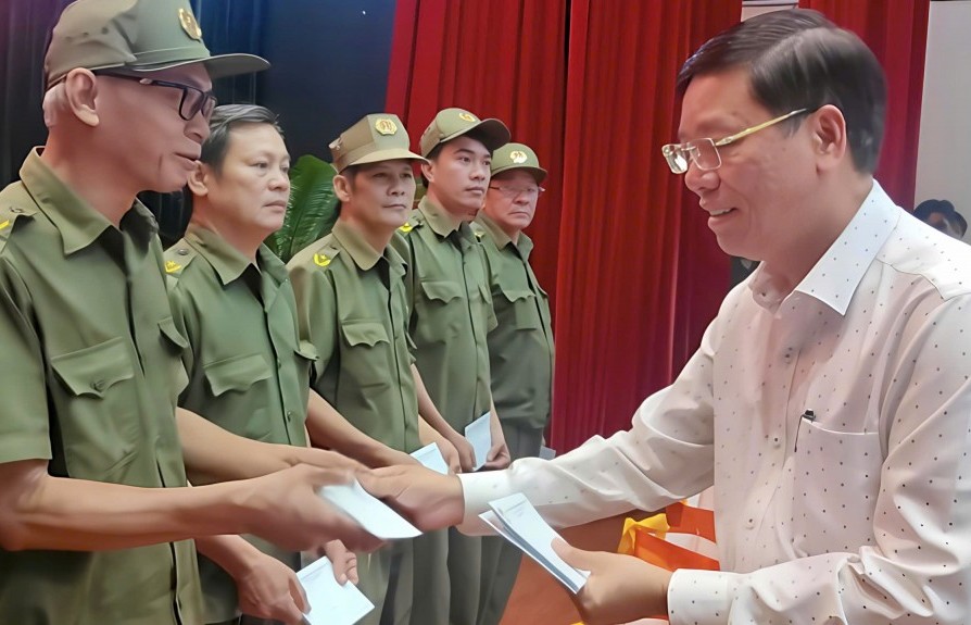 Chung tay hưởng ứng phong trào toàn dân bảo vệ an ninh Tổ quốc
