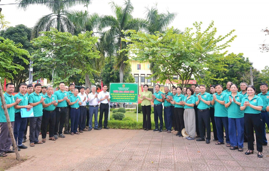 Quyết tâm xây dựng xã Phù Đổng phát triển bền vững, văn minh, hiện đại