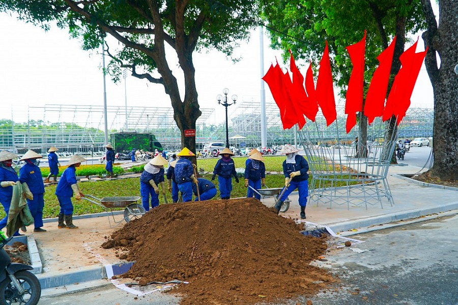 Hà Nội chuẩn bị khán đài 30.000 chỗ ngồi phục vụ đại lễ 2/9