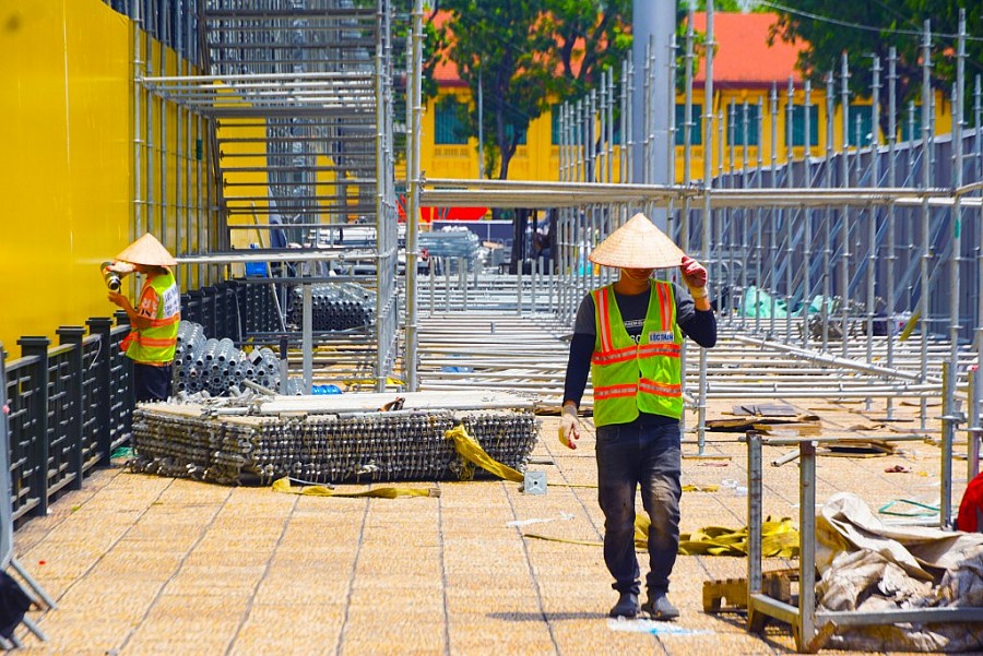 Hà Nội chuẩn bị khán đài 30.000 chỗ ngồi phục vụ đại lễ 2/9